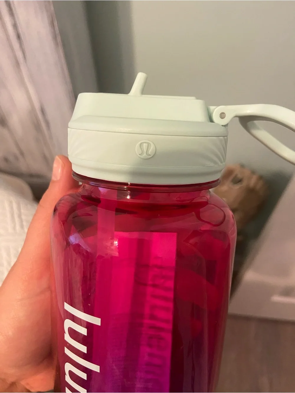 Lululemon Back To Life Ombré Clear 32oz Bottle